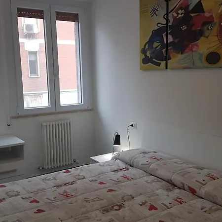 Festa Apartment *